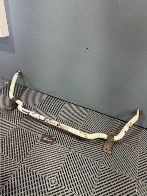 Nissan R32 / R33 Ultra Racing Sway Bar